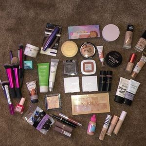 HUGE makeup bundle